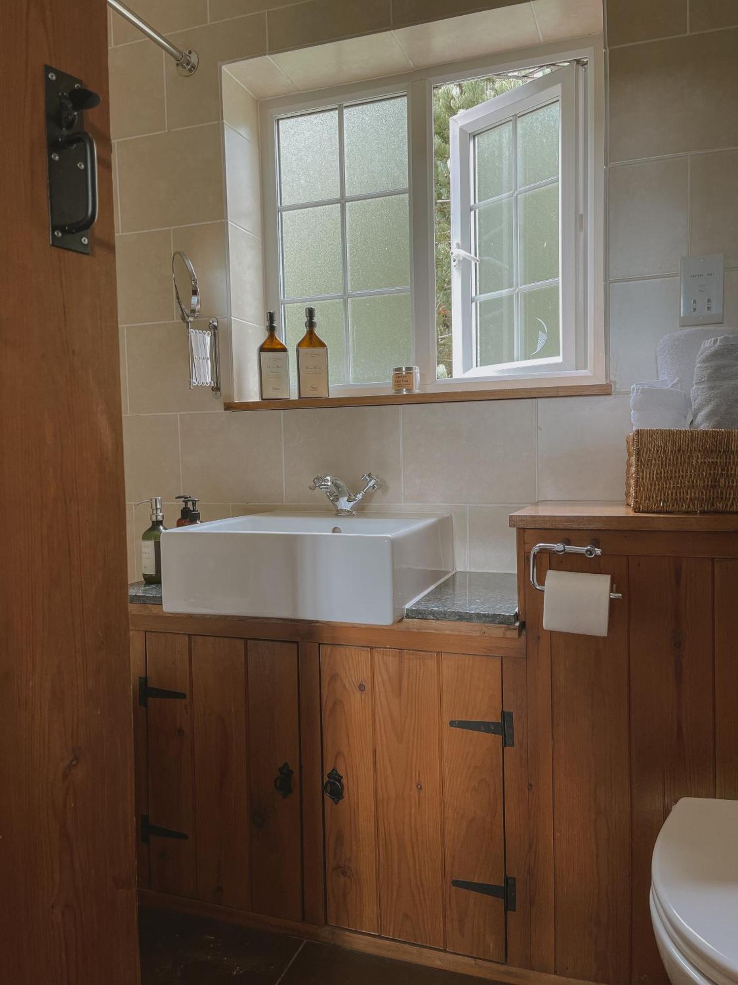 Hotel Outbuildings Dorset Bridport Exteriér fotografie